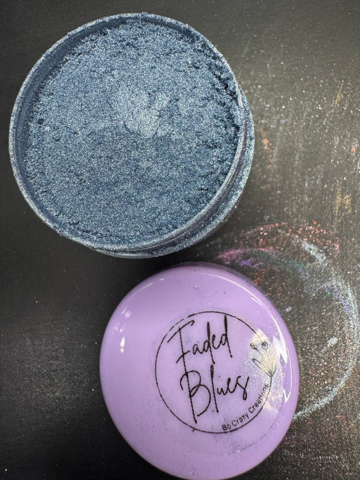 Pigment faded blues