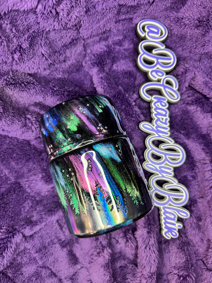 9.  Northern lights food container